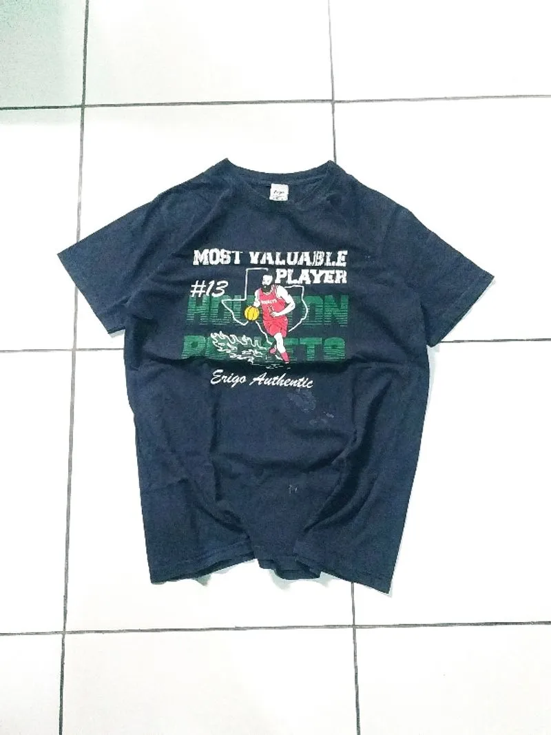 Erigo Basketball Tshirt photo 1