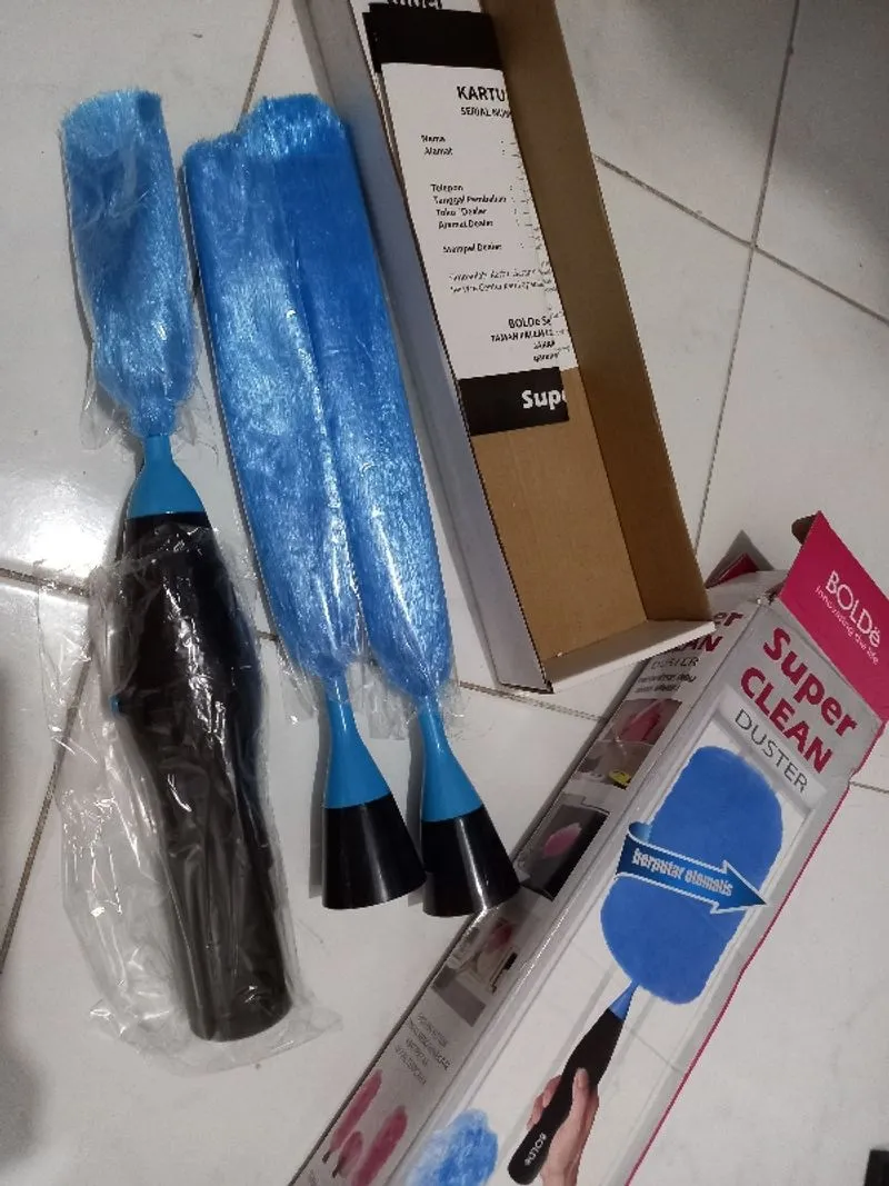 Bundling emoceng dan sekat plastik photo 1