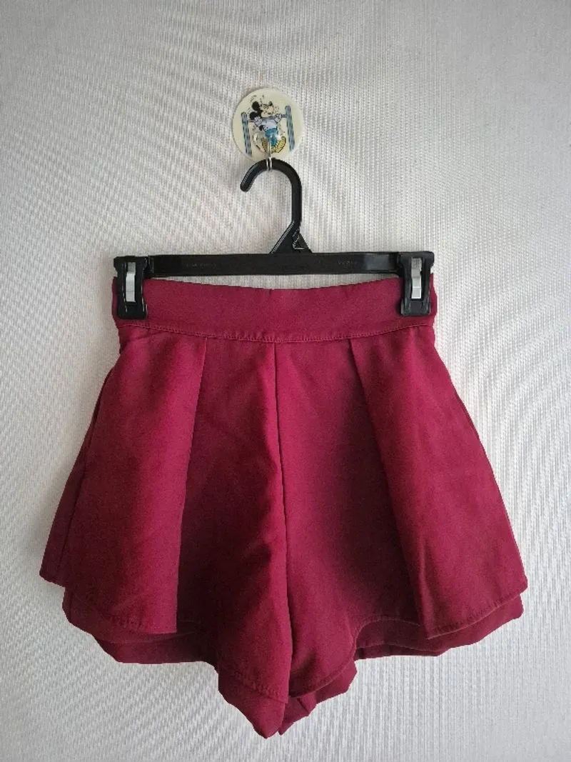 Celana Pendek Maroon photo 1