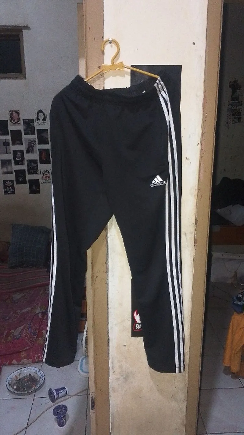 Trackpants Adidas size 28 photo 1