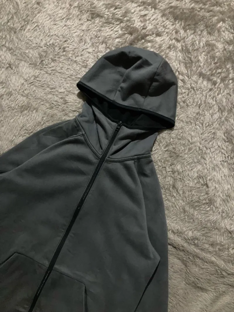 Uniqlo Softshell Grey photo 1