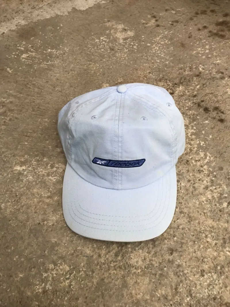 Vintage reebok caps photo 1