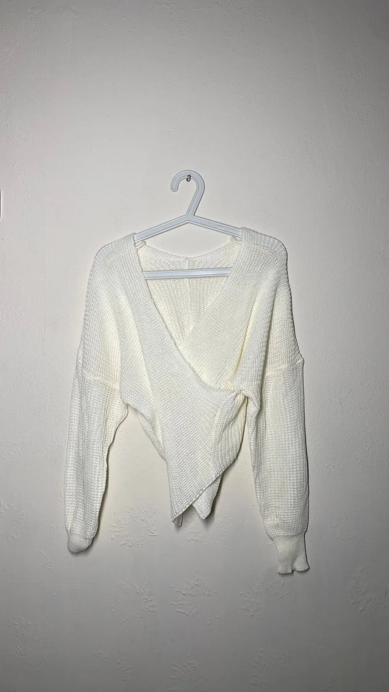 Casual Sweater Wanita white cream photo 1