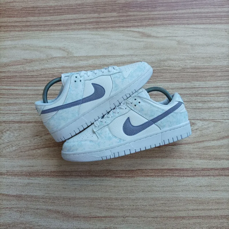 Nike Gorpcore Indie Sneakers Wanita white blue photo 1