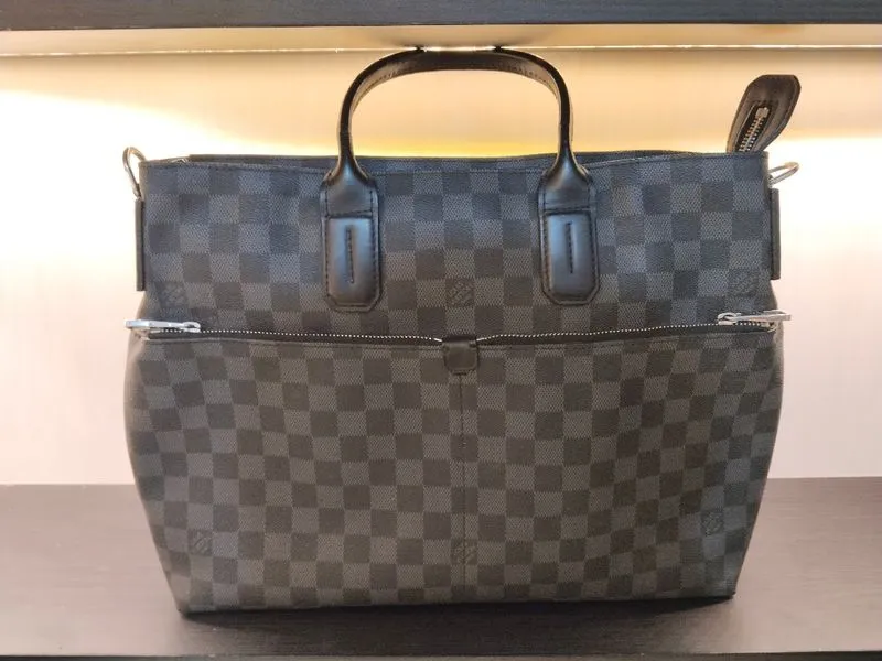 Tas photo 1