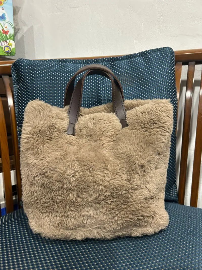 Tas Bulu photo 1