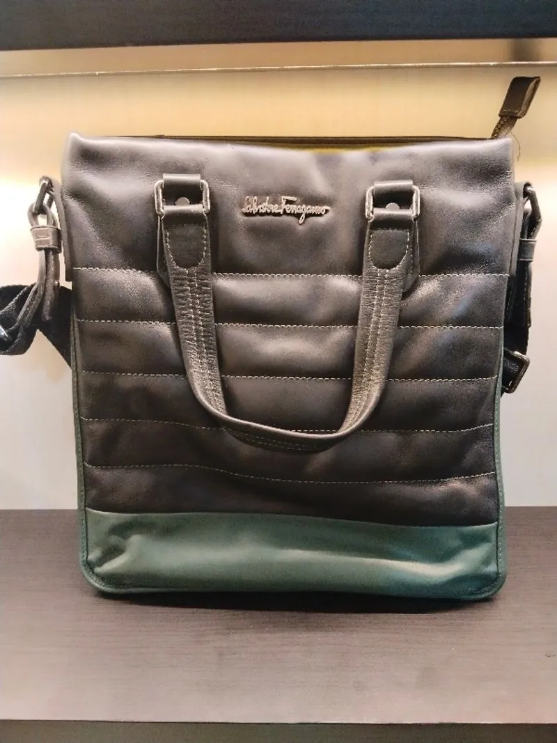 Tas photo 1