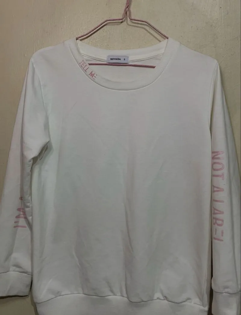 Sweater Crewneck photo 1