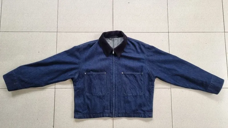 Uniqlo Zip Up Short Jacket photo 1
