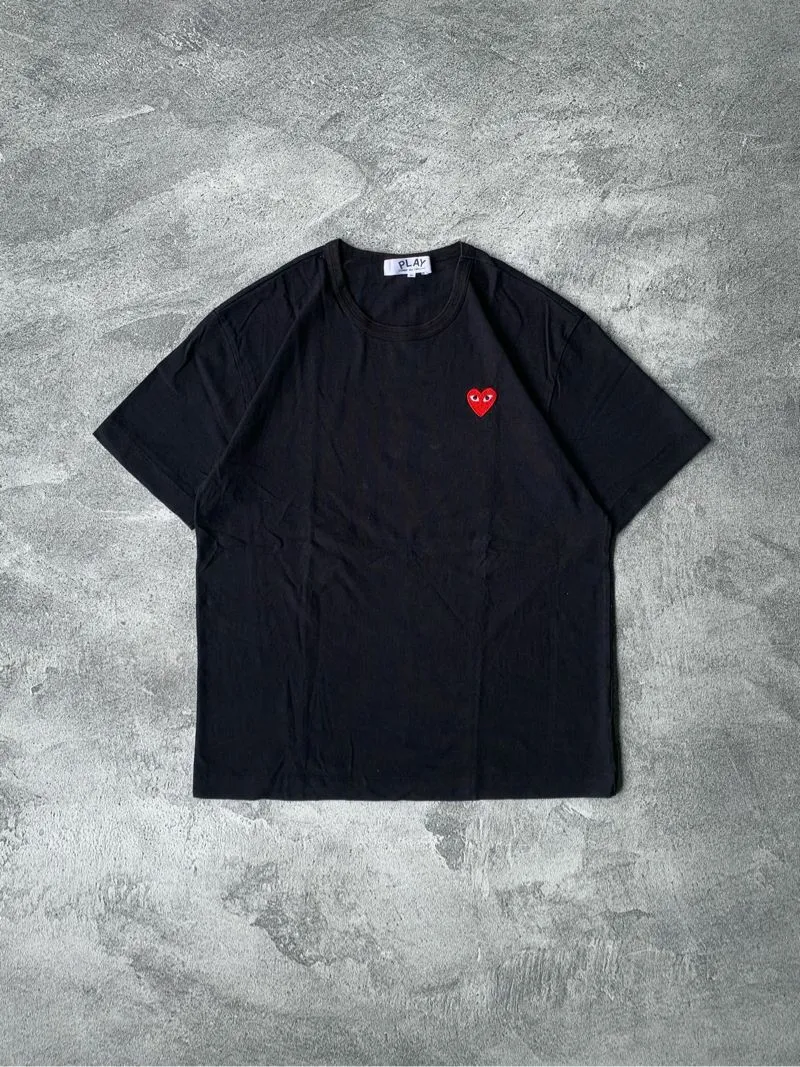 PLAY COMME DES GARCONS TEE photo 1