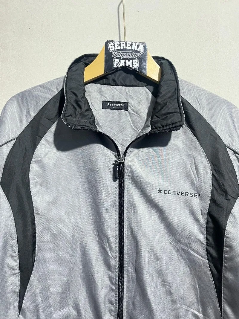 Jaket WB converse size L photo 1