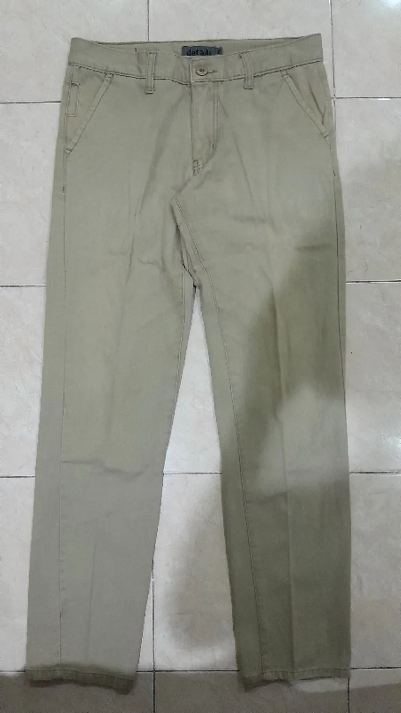 celana details photo 1