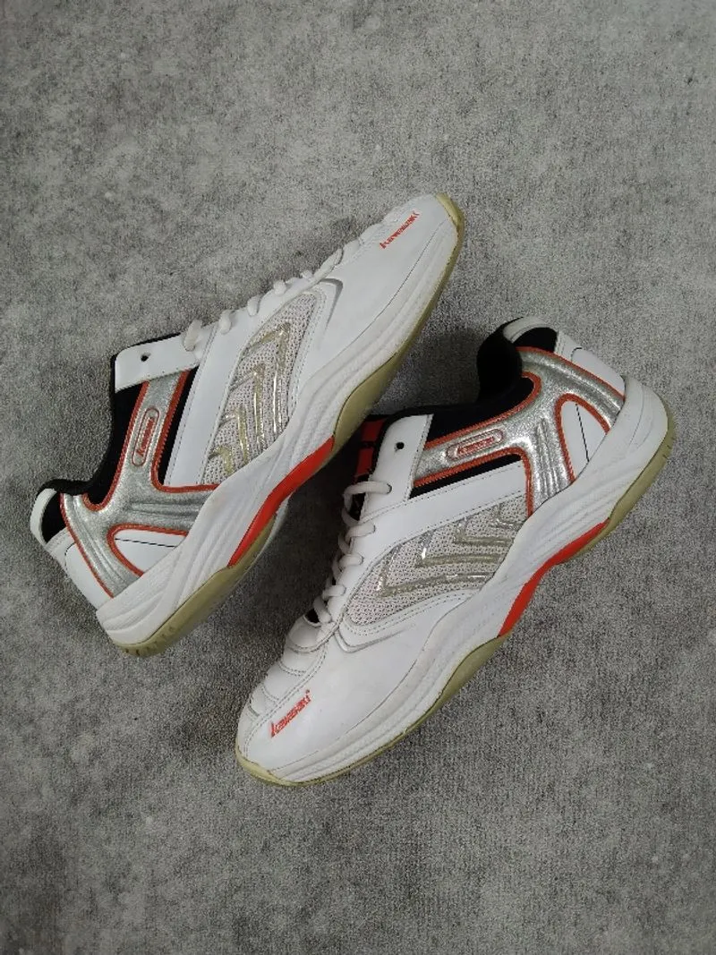 Original Badminton Kawasaki White Grey Orange K-003D Size 41 photo 1