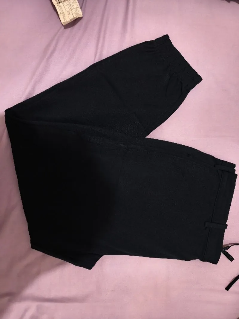 Uniqlo Jogger airsm  photo 1