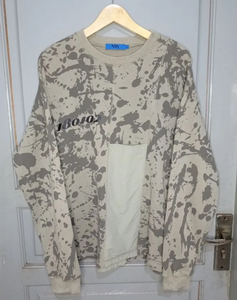 Crewneck NAN photo 1