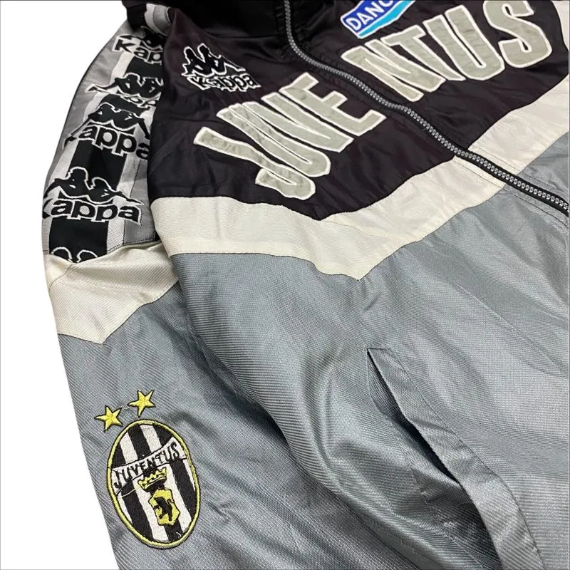 ウェア 90s Juventus track jacket 1996/97 Juventus FC x Kappa x Sony Track Jacket 🇮🇹 As seen on