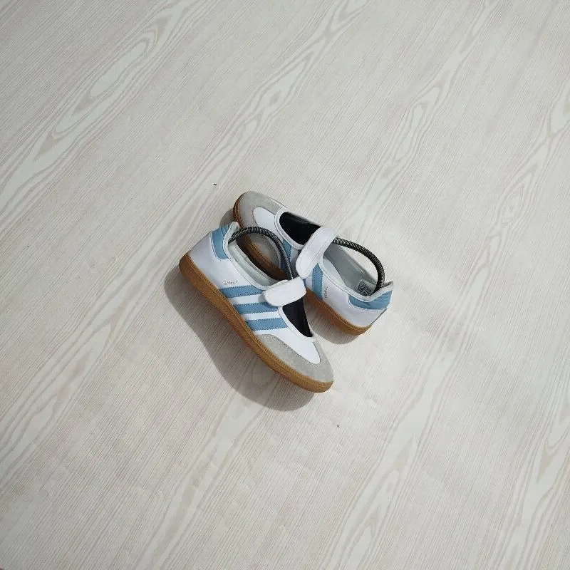 Adidas Samba photo 1