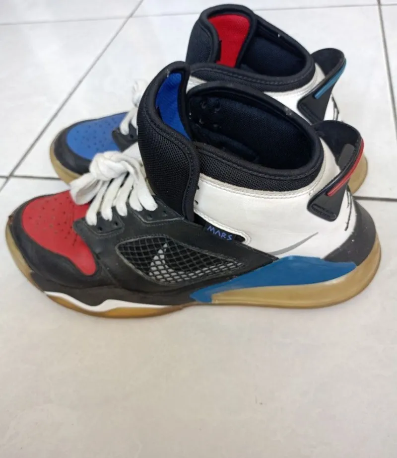 Nike Air Jordan Casual Sneakers Wanita multicolor photo 1