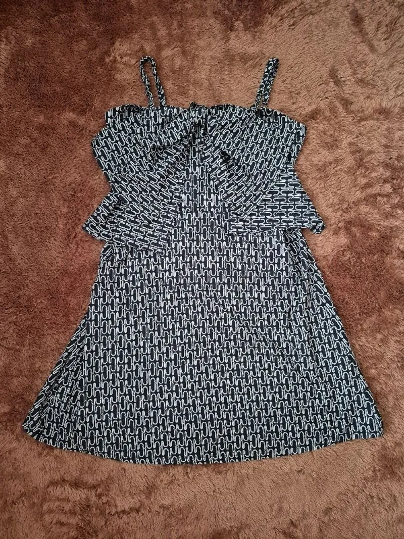 Dress Motif Geometrik photo 1