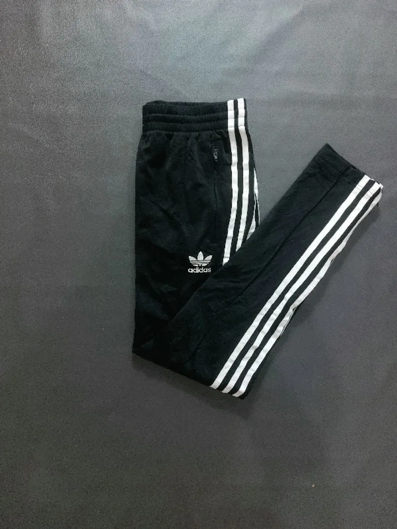 Thrift-Training Adidas Treefoil photo 1