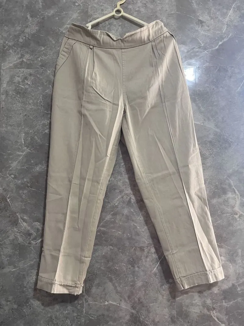 Berrybenka Trouser Nude / Celana Cokelat Muda Chino photo 1