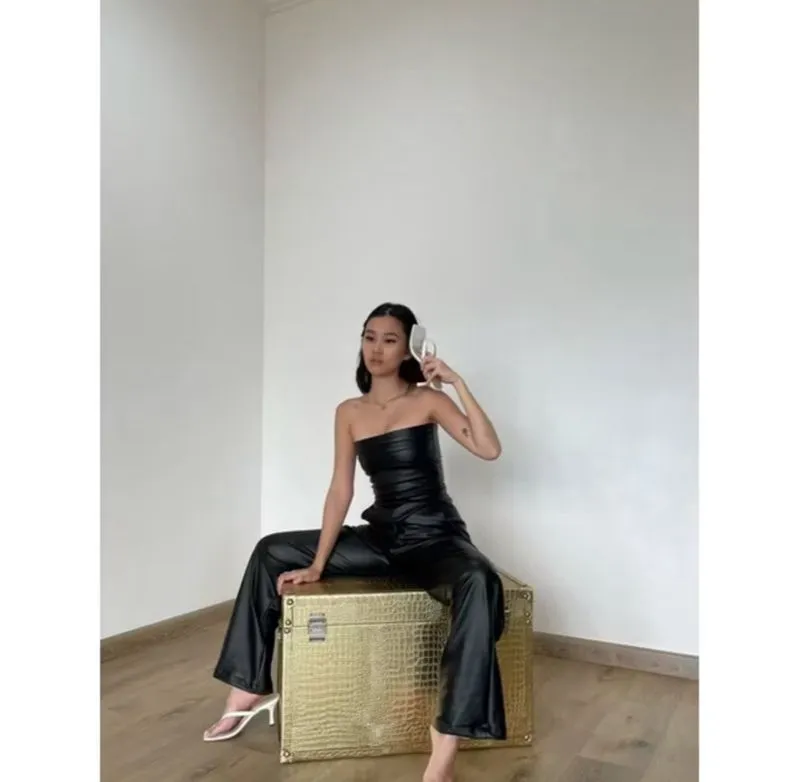 HERPALAIS BLACK CORSET TOP photo 1