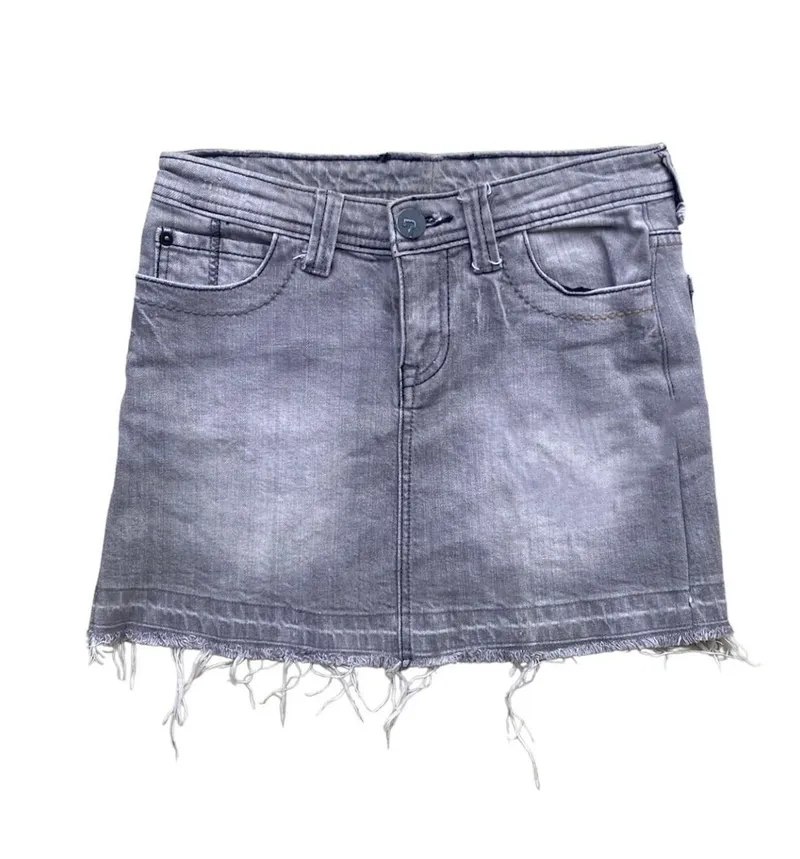 vtg grey washed denim skirt — photo 1