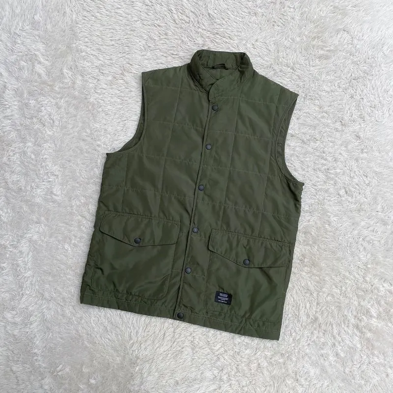 The Stori Vintage Plaid Nylon Vest Rompi Olive Green photo 1