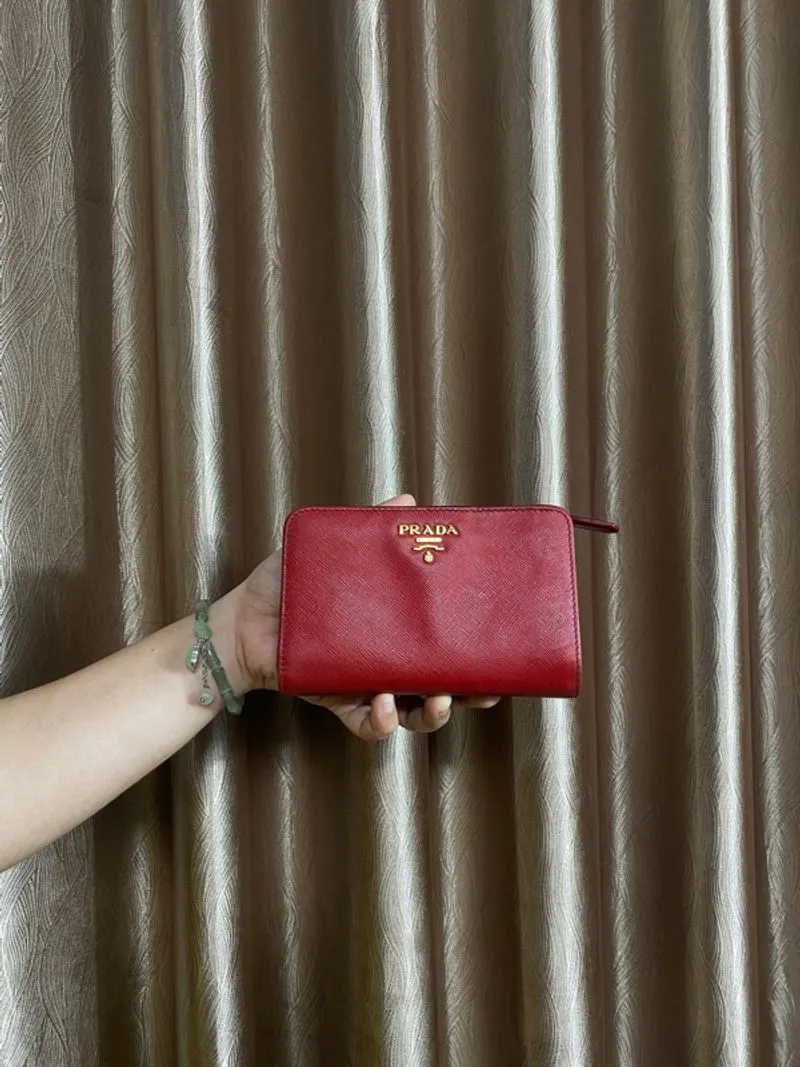Prada Red Wallet photo 1
