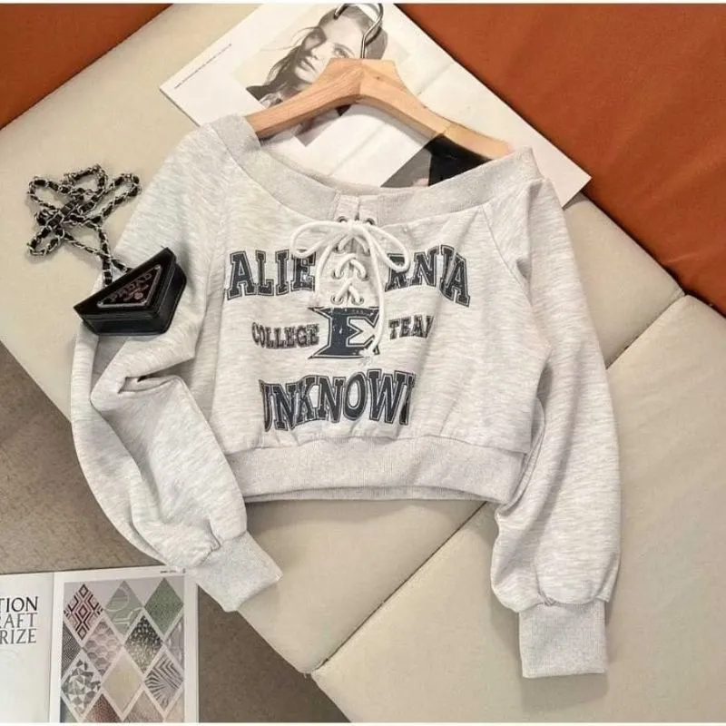 cropp sweater  photo 1