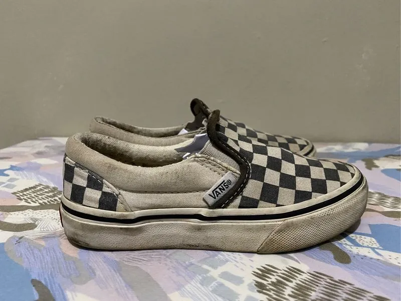 Sepatu anak Slip On Vans Classic photo 1