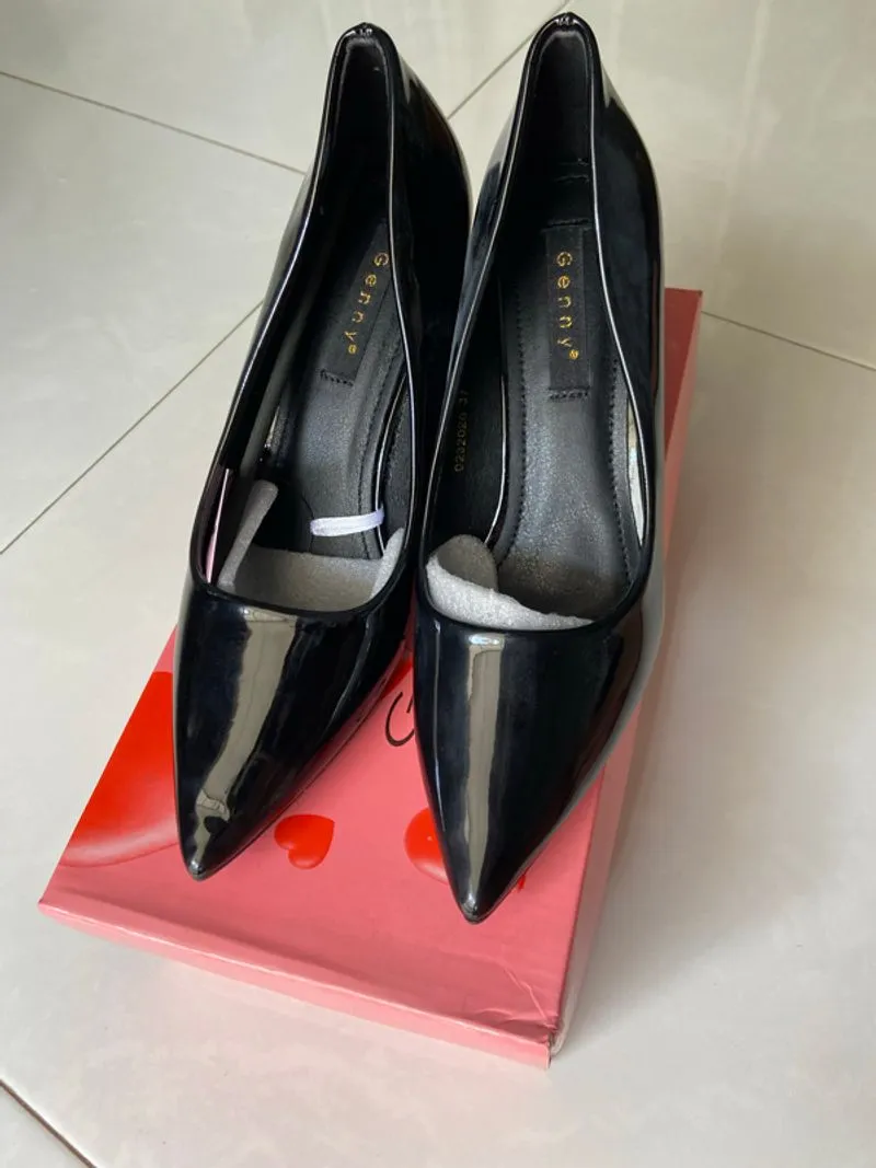 Black Heels Formal photo 1