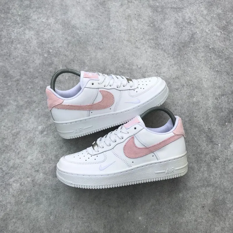 Nike AF 1 photo 1
