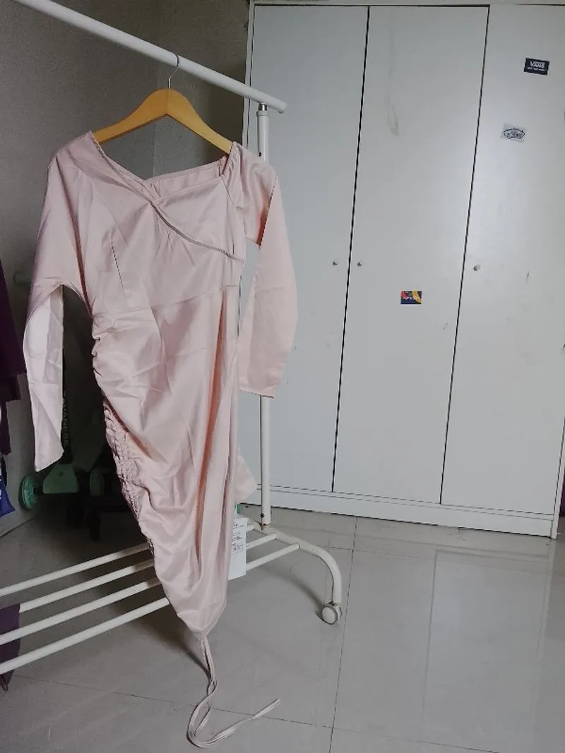 Dress  photo 1