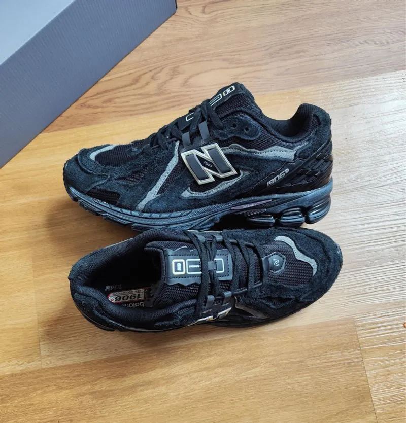 [Termurah] Sneakers - New Balance 1906R Full Black photo 1