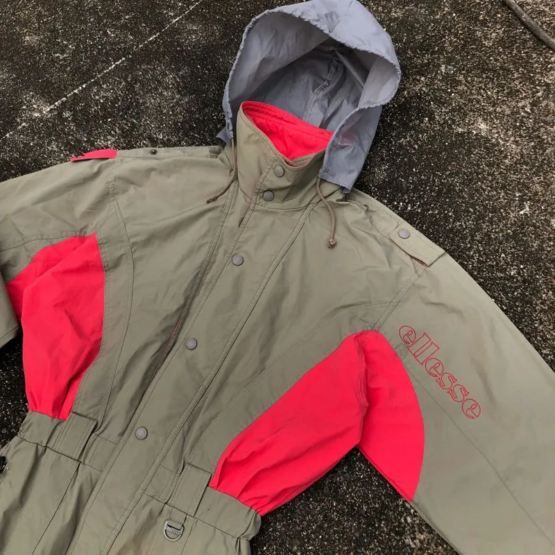 Ellesse Streetwear Sportswear Tracksuit Pria tan red photo 1
