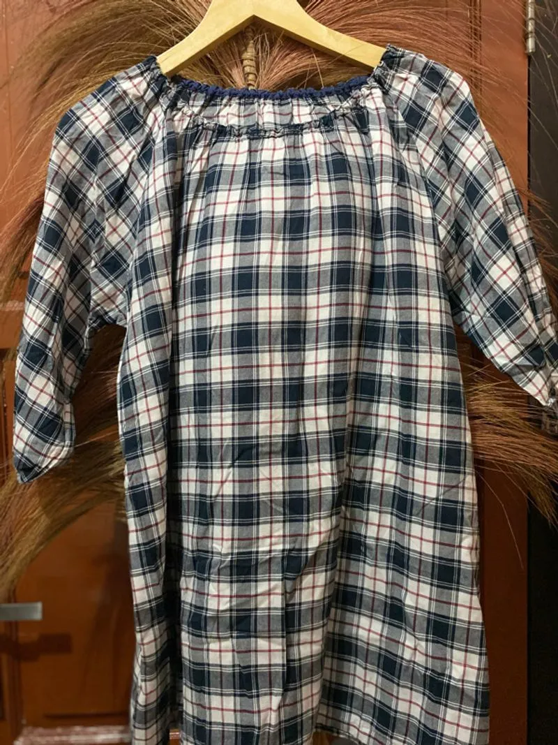 Blouse Kotak photo 1