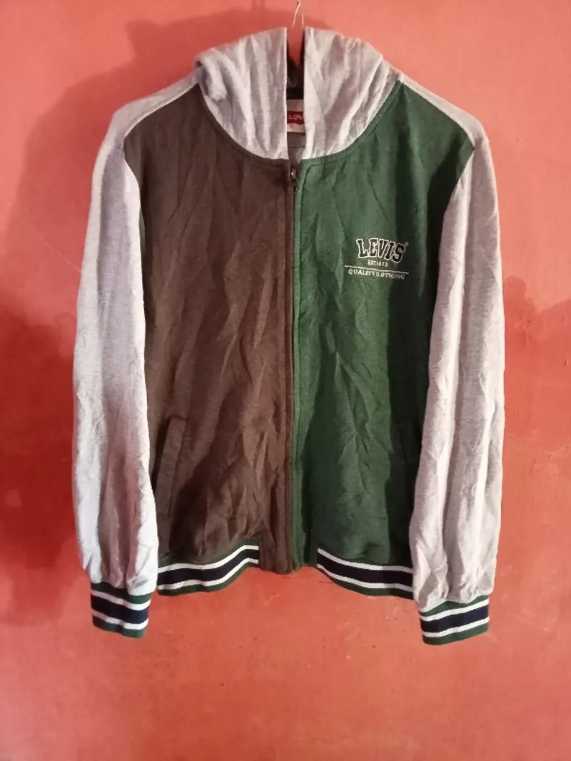 Sweater Hoodie Levis 3 warna  photo 1