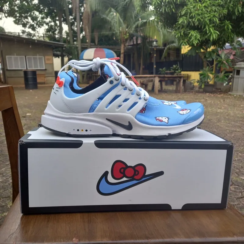 Nike Sportswear Sneakers Pria blue photo 1