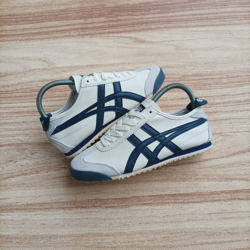 Onitsuka Tiger Gorpcore Casual Sneakers Wanita navy cream photo 1