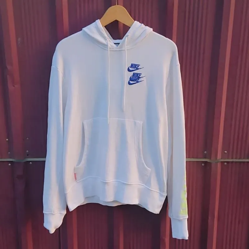 nike world tour white hoodie