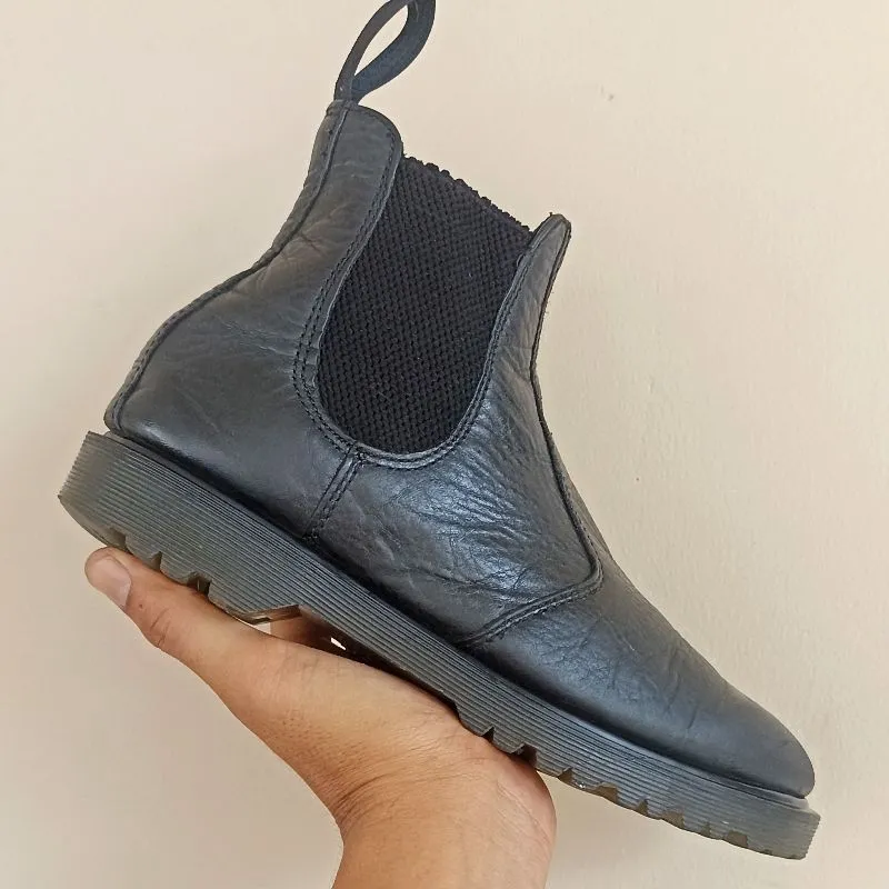 Dr. Martens 2976 Chelsea Boots Mono In Black photo 1