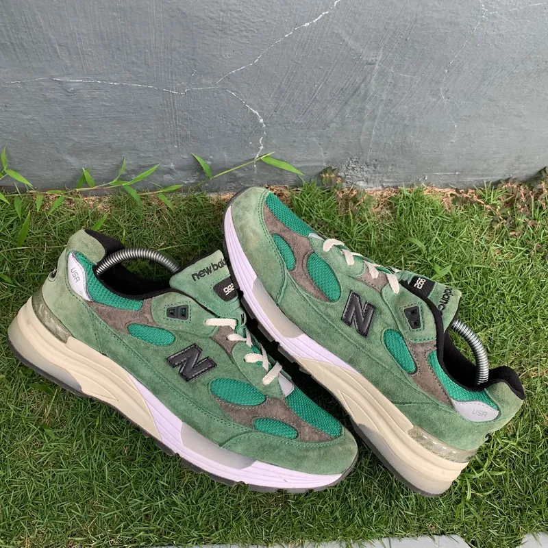 New Balance Sportswear Sneakers Pria green photo 1