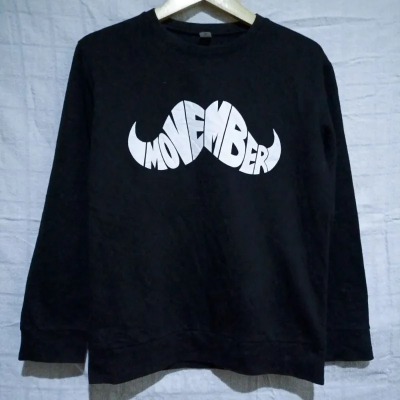 Novembre Sweater / Crewneck  photo 1