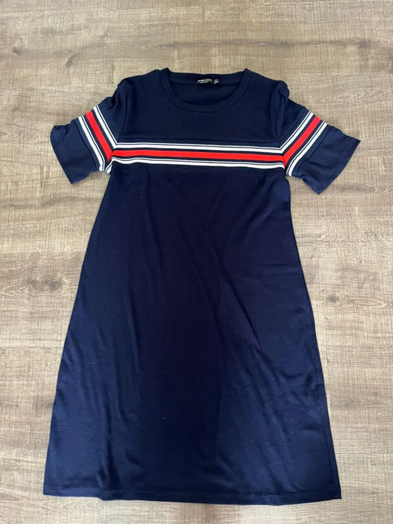 Dress casual bershka photo 1