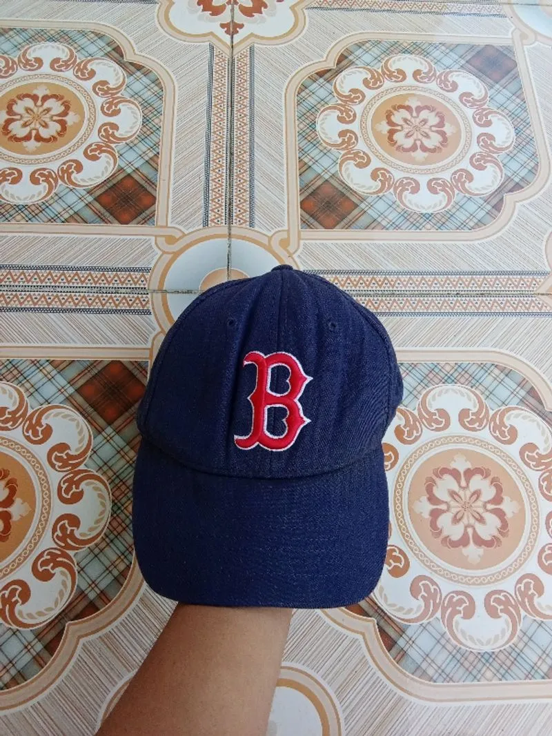 MLB B photo 1