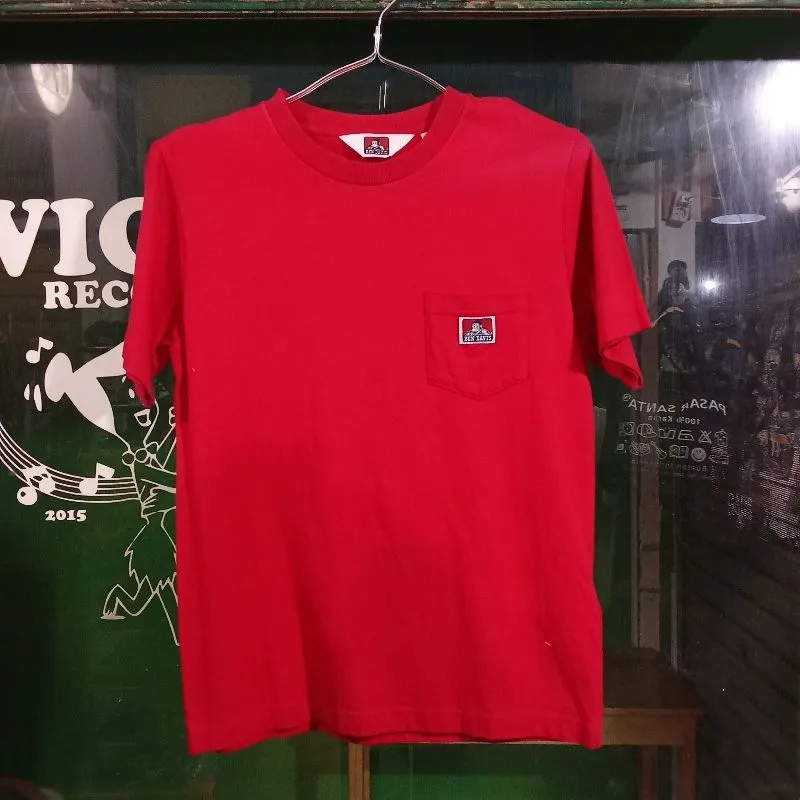 Ben Davis Pocket Red Size S 63 x 47 photo 1