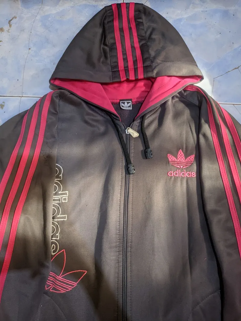 Adidas Casual Sweater Wanita red gray photo 1
