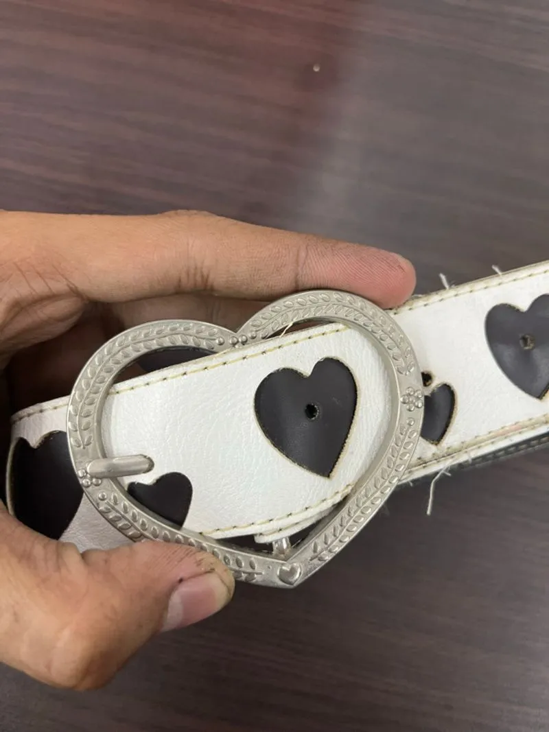 Y2k belt love for woman photo 1