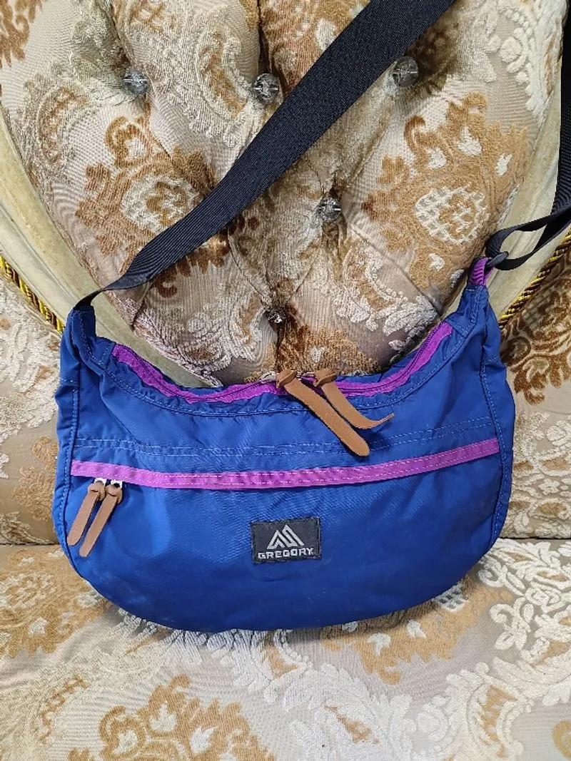 Gregory sling bag  photo 1